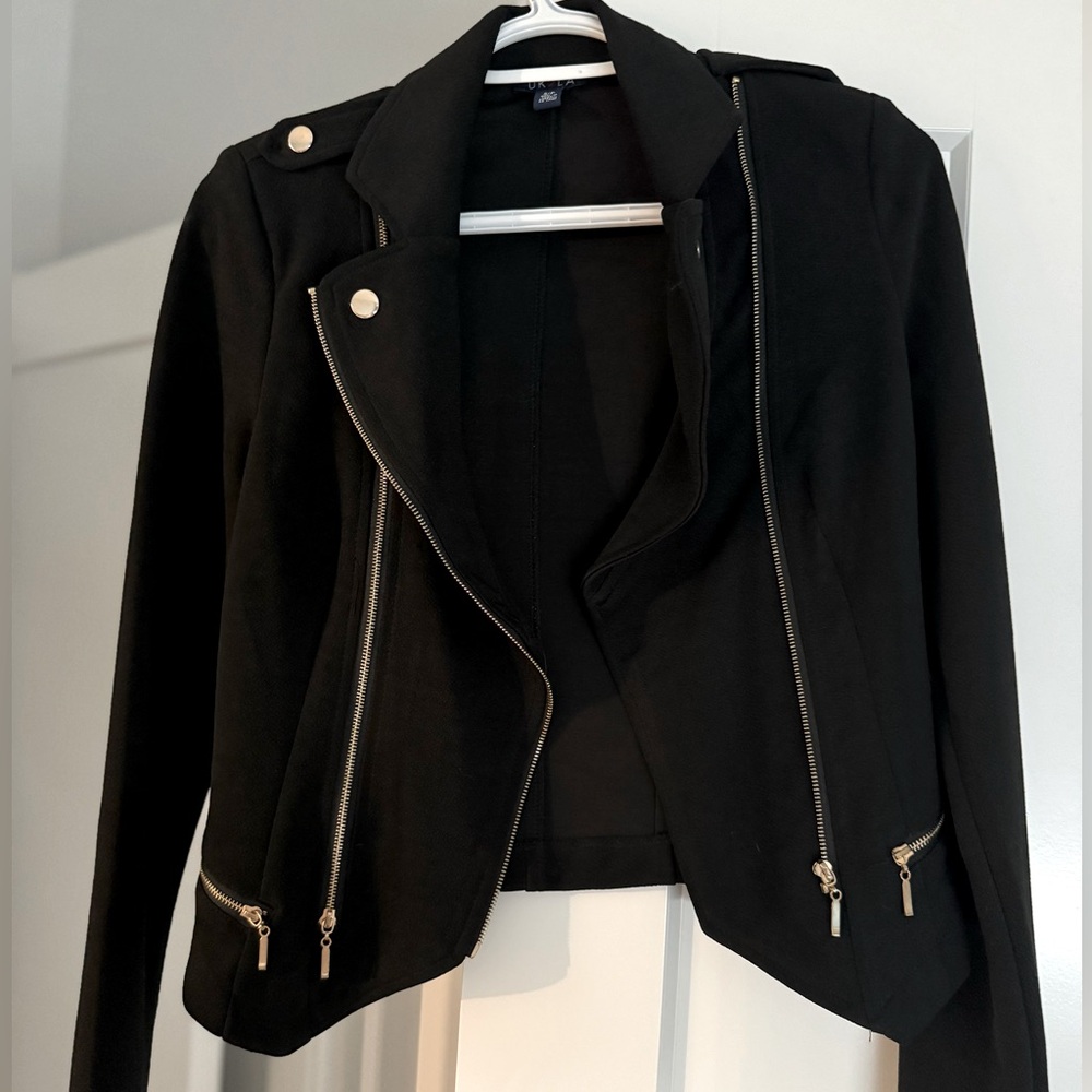 Black Jacket by UK2LA